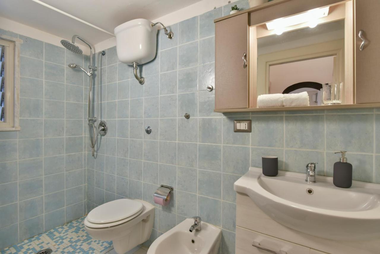 Tasso Apartment Salerno Buitenkant foto